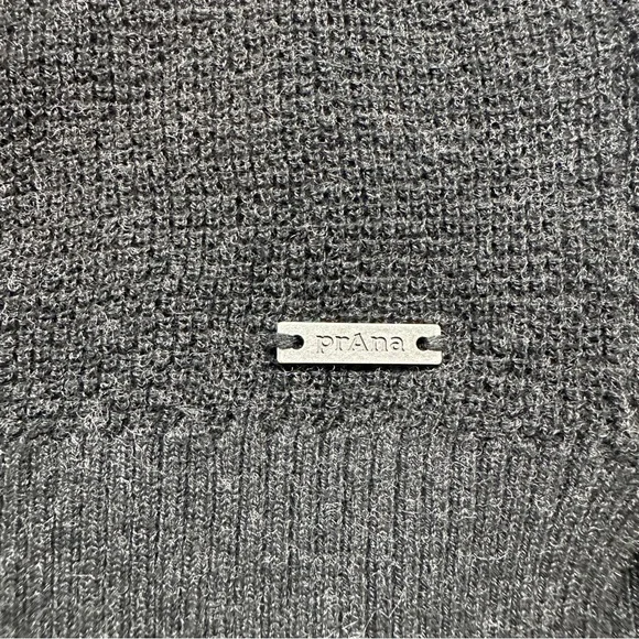 Prana Women's Milani Tunic Hoodie Sweater Size Small Black Organic Cotton Wool - Picture 9 of 12